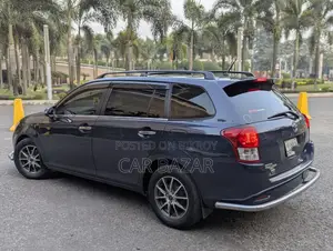 Toyota Fielder G OCTANE RUNS 2012