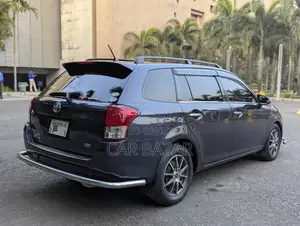Toyota Fielder G OCTANE RUNS 2012