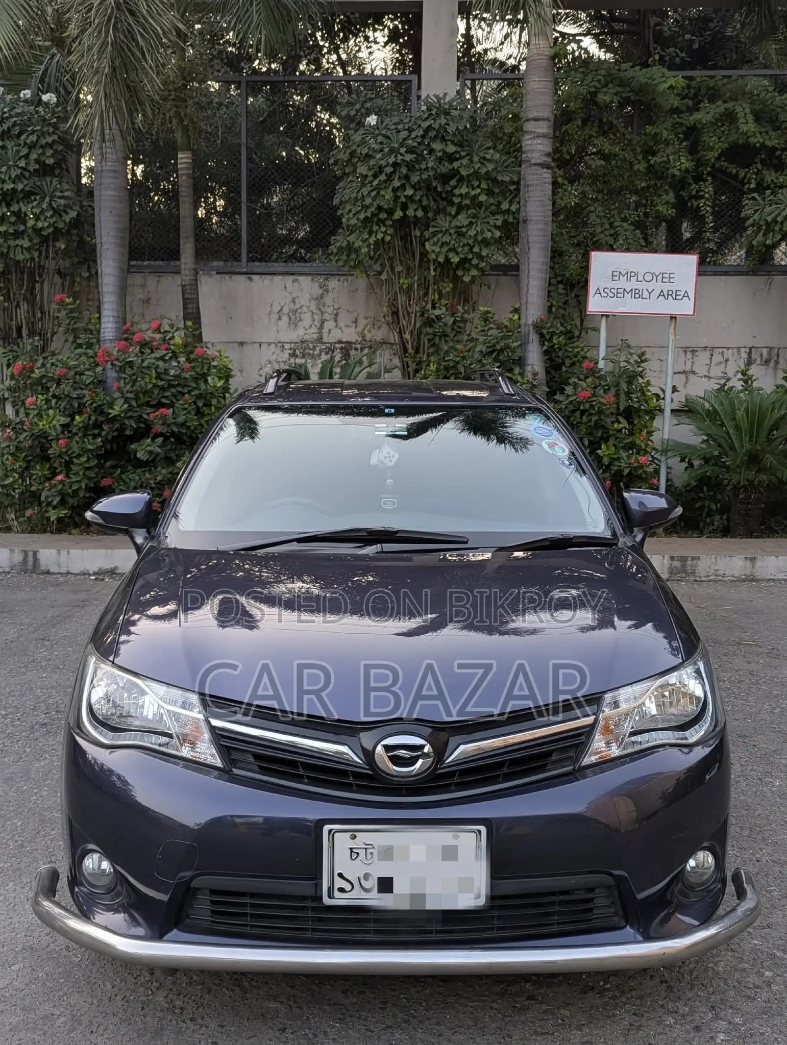 Toyota Fielder G OCTANE RUNS 2012