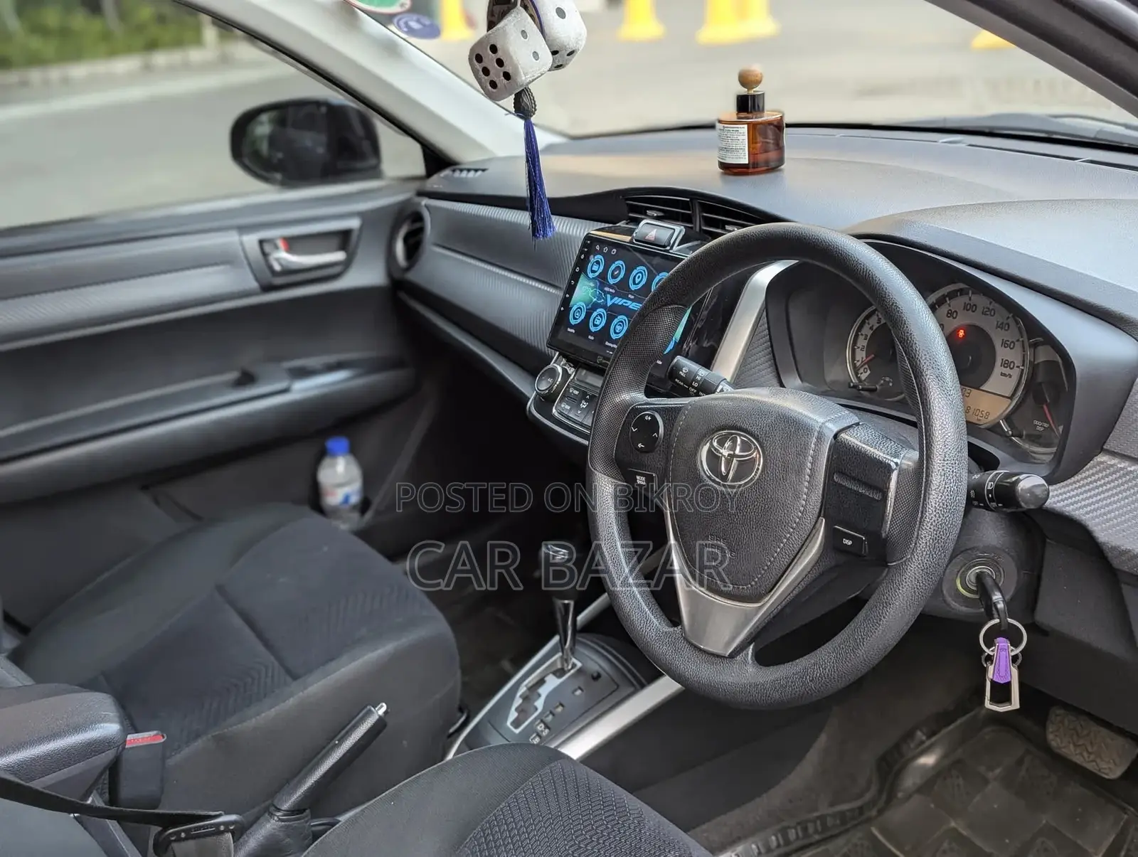Toyota Fielder G OCTANE RUNS 2012