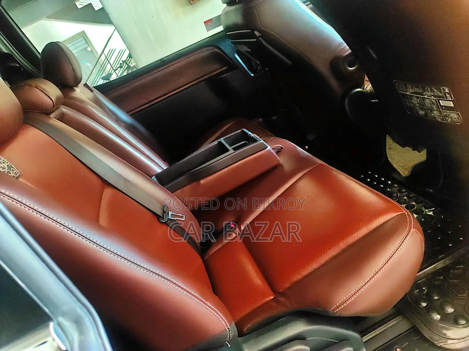 Toyota Noah ESQUIRE GI PREMIUM 2018