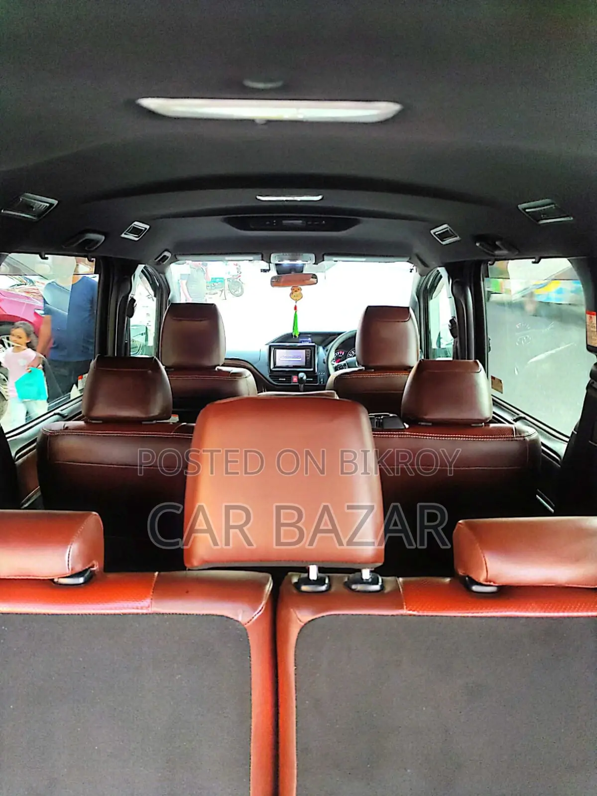 Toyota Noah ESQUIRE GI PREMIUM 2018