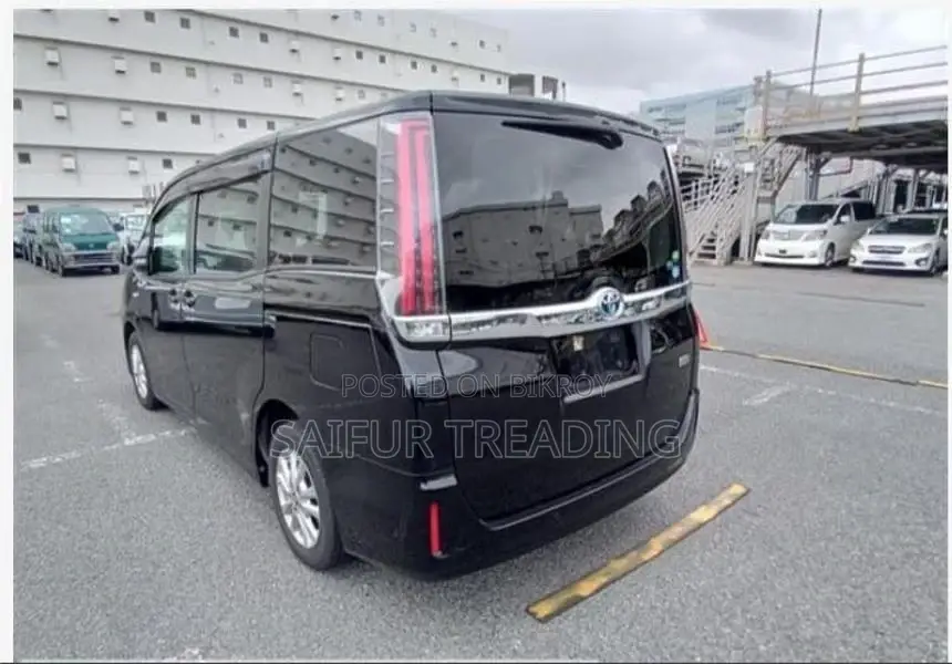Toyota Noah HV X BLACK 2020
