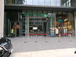 Ground floor 1100 sft rent in Gulshan Avenue