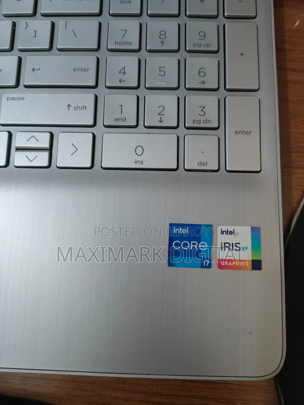 HP Laptop 15-dw3031 16GB Intel Core i7 SSD 256GB
