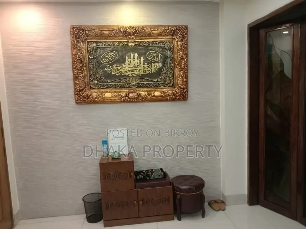 3Bed_Nice Apartment Rent At Gulshan 2
