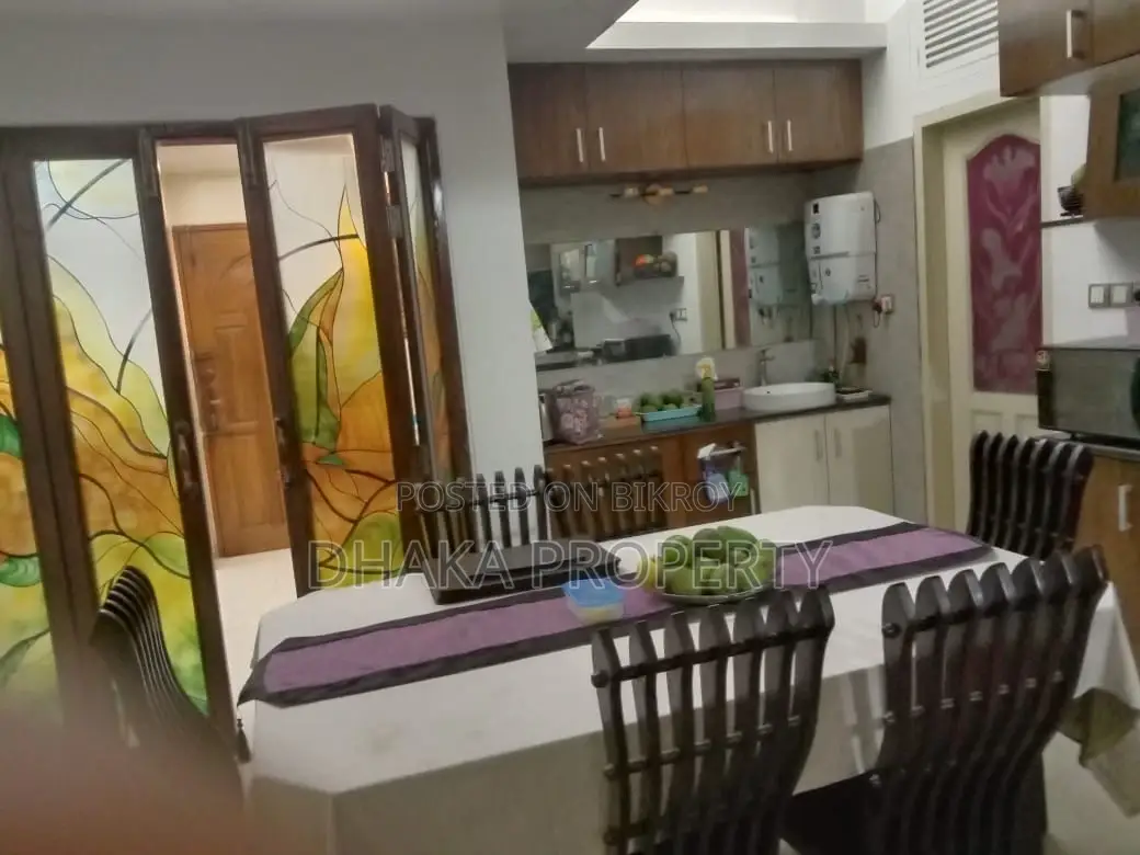 3Bed_Nice Apartment Rent At Gulshan 2