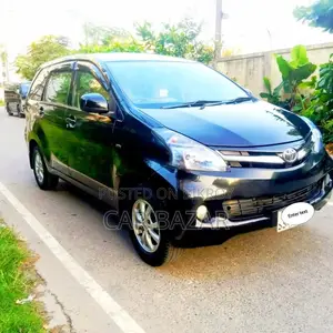 Toyota Avanza S 7seat New Shape 2014