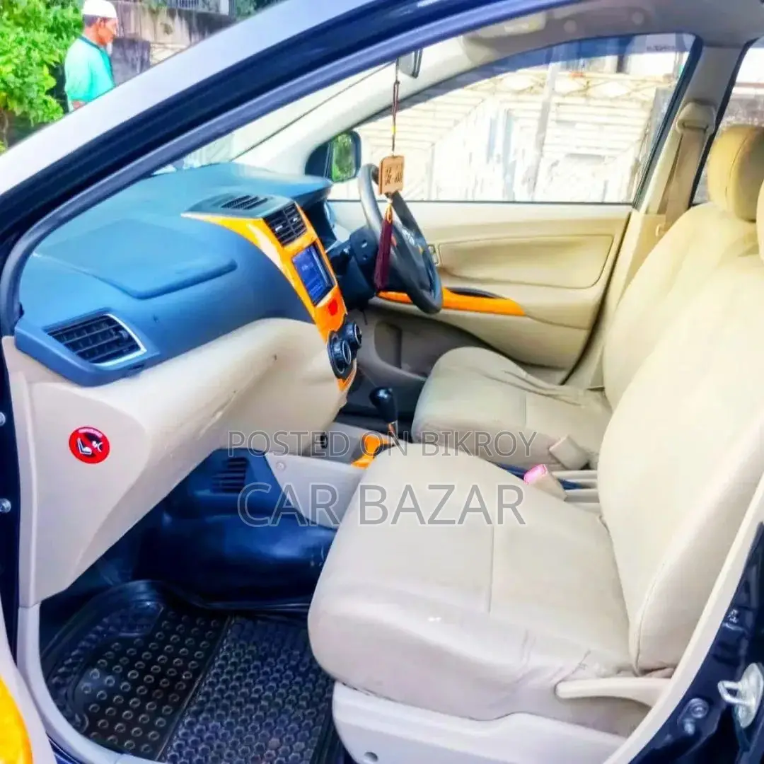 Toyota Avanza S 7seat New Shape 2014