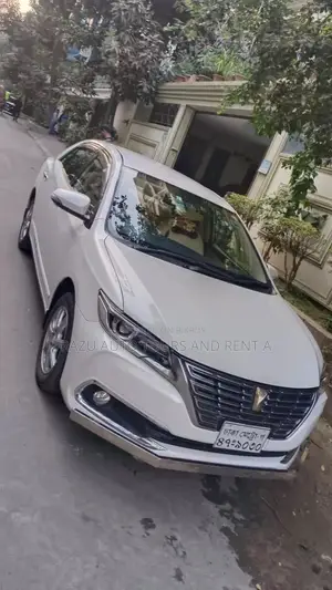 প্রিমিও কার রেন্ট