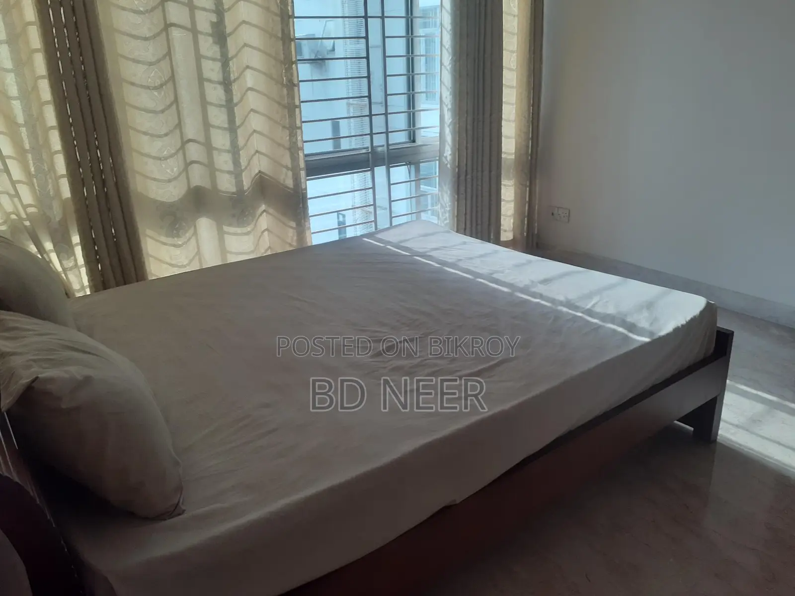 2600 SqFt 10th Floor Nice 3 Bedroom Flat Rent in Gulshan-2