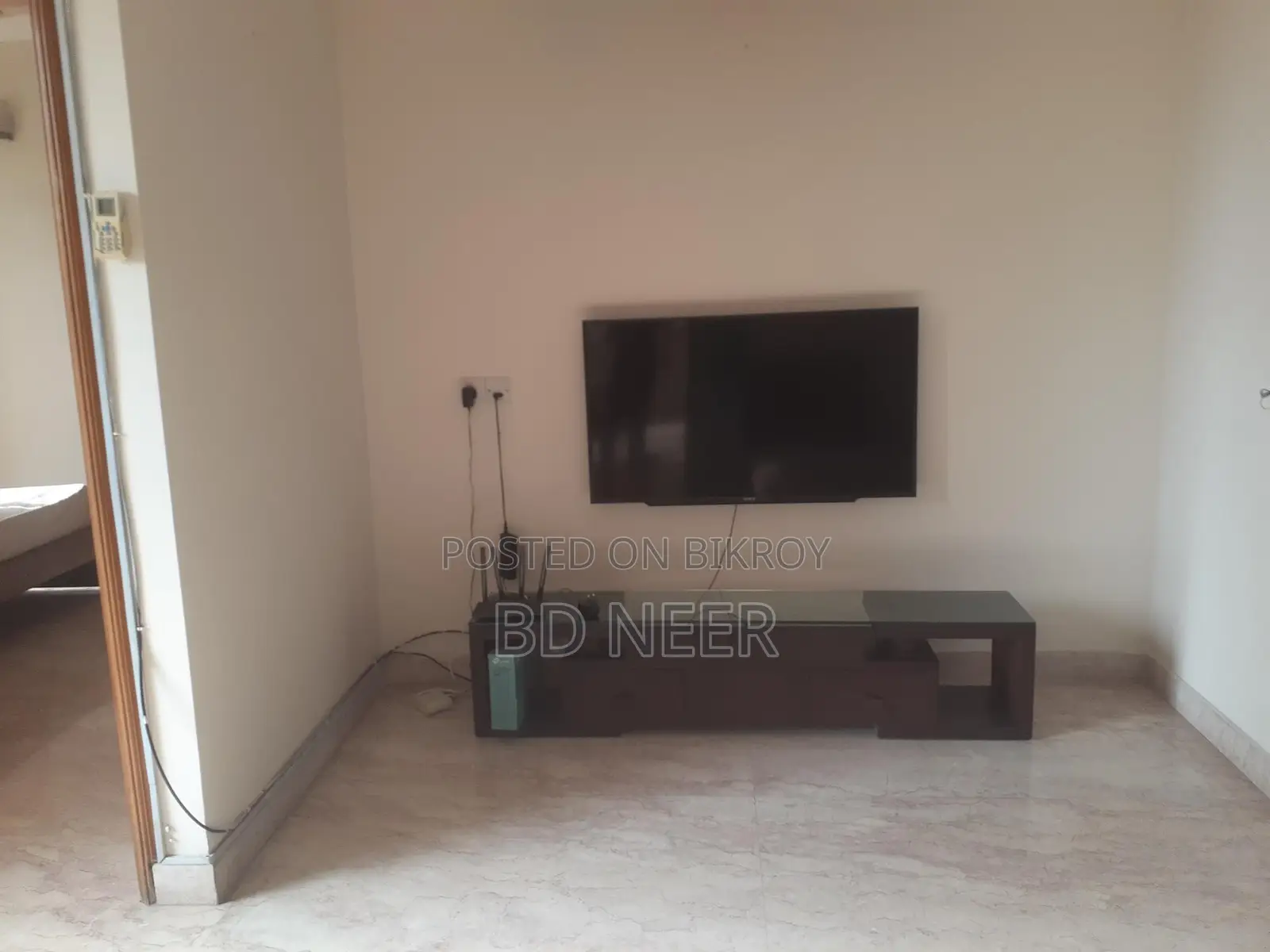 2600 SqFt 10th Floor Nice 3 Bedroom Flat Rent in Gulshan-2