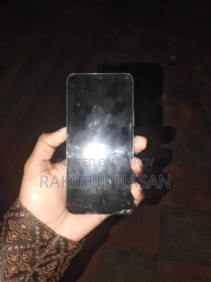 Samsung Galaxy S22 (ব্যবহৃত)