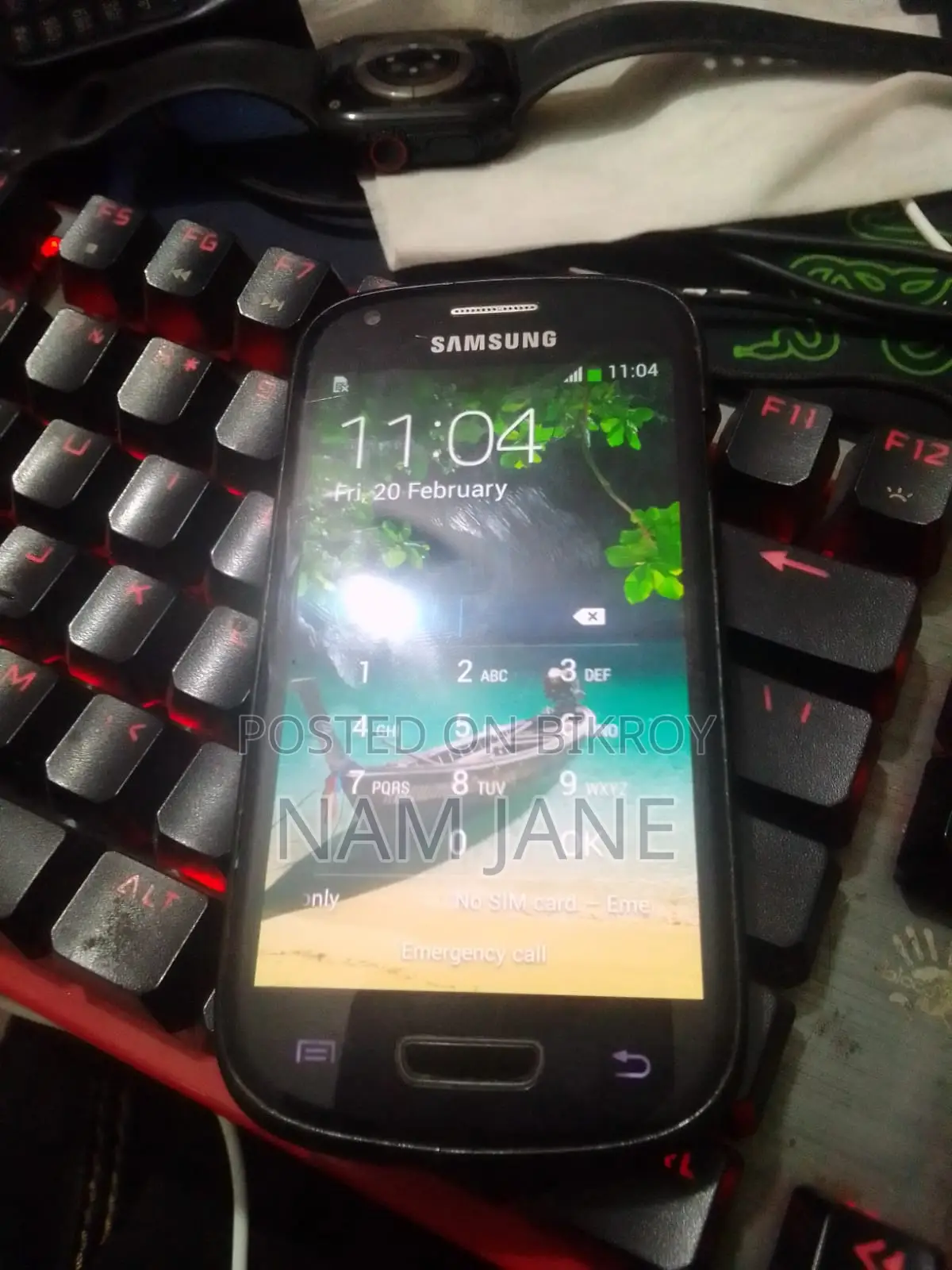 Samsung Mobile Phone (Used)