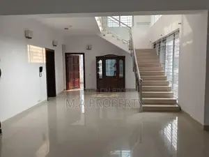 Duplex Apartment Rent 4-Bed 5-Bath 2-Carpark 5500sqft Gulshan North