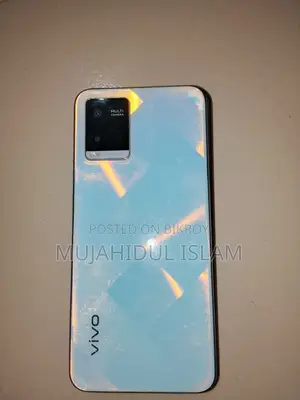 Vivo Y21 . (Used)