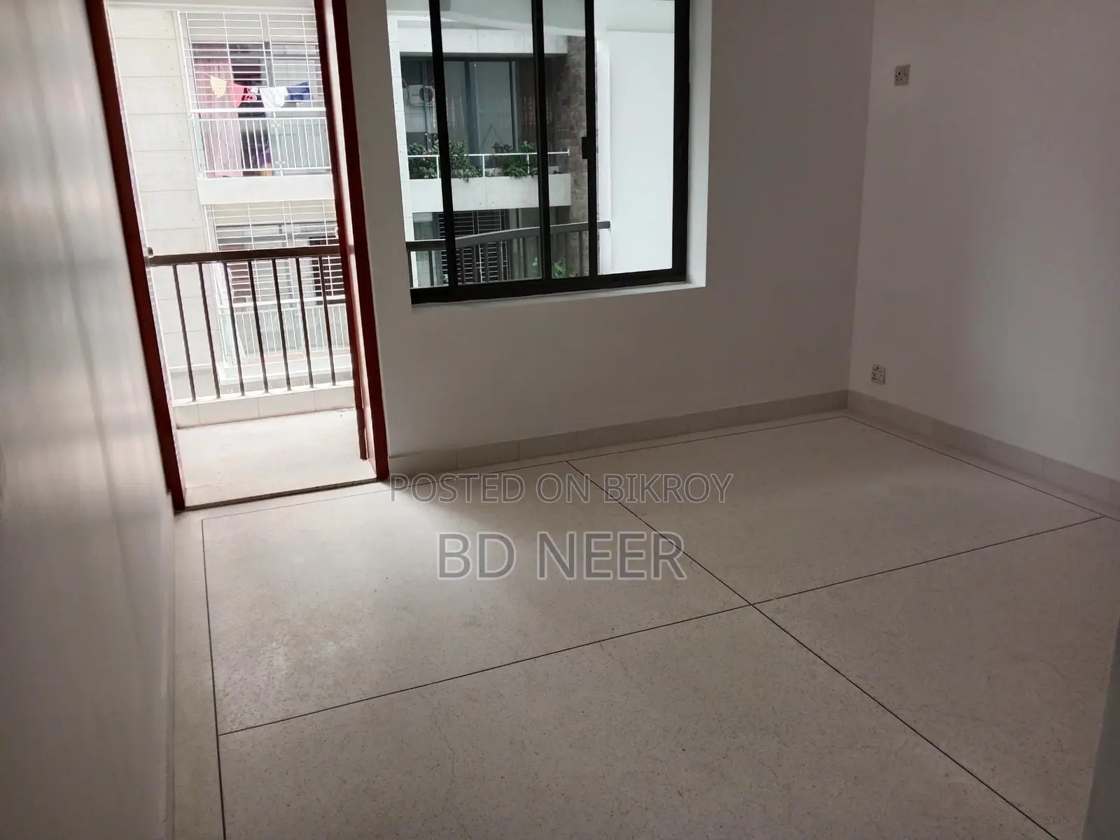 Good looking 3 Bed room apt available in Gulshan