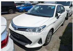 Toyota Axio EX HV WHITE 2020