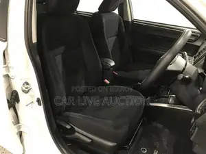 Toyota Fielder Non Hybrid EX pack 2021
