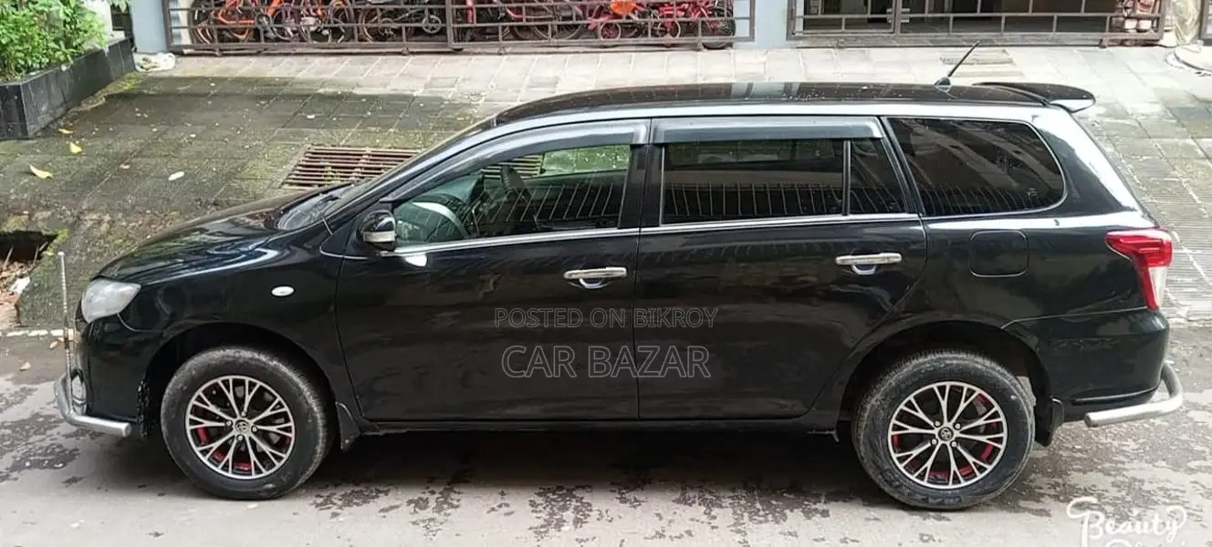 Toyota Fielder X.G BLACK 2010