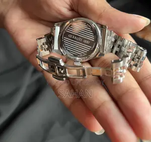 Cerruti 1881 ladies watches from Dubai