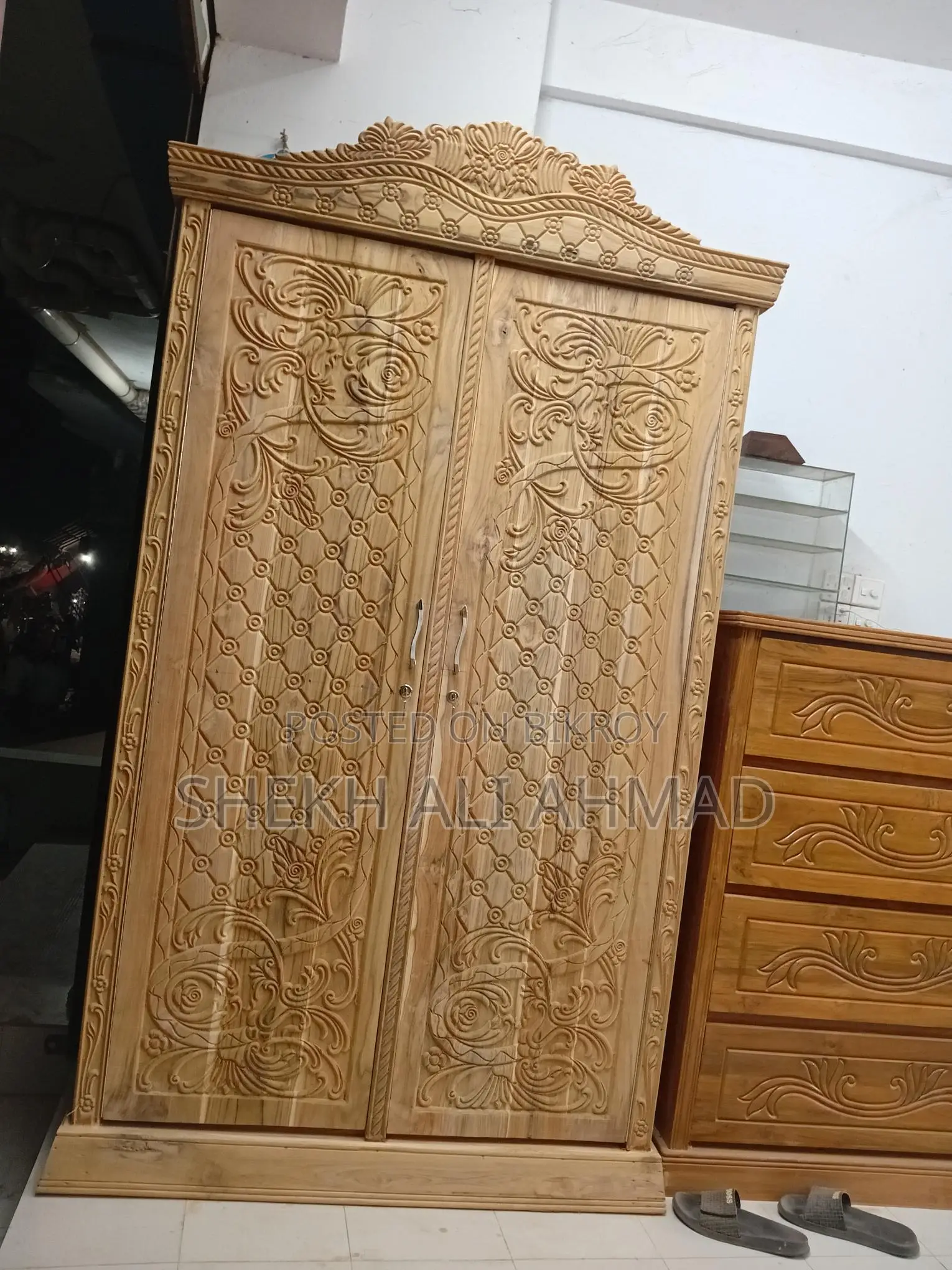 New Teak Wood Almirah (Unvarnished)