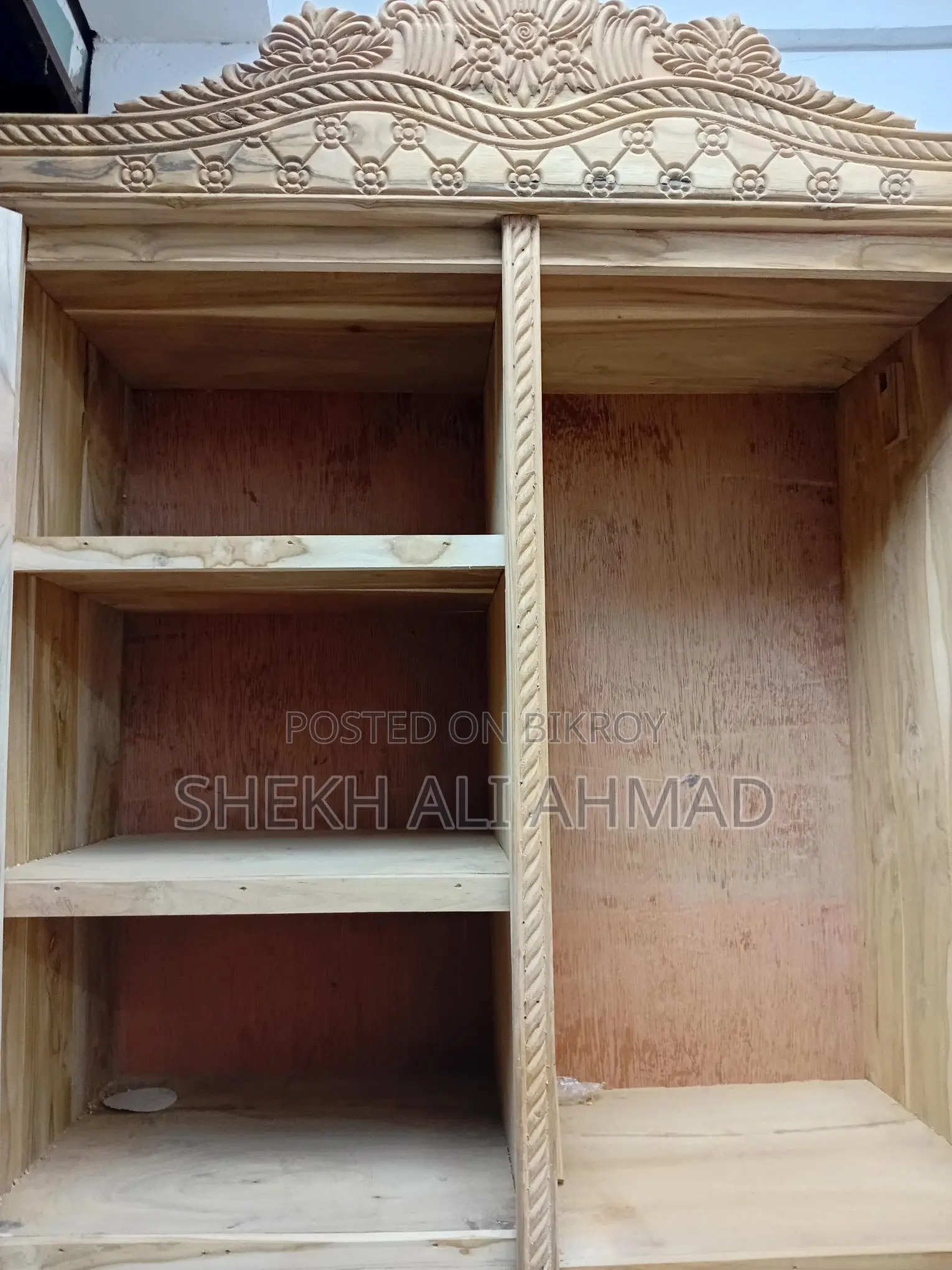 New Teak Wood Almirah (Unvarnished)
