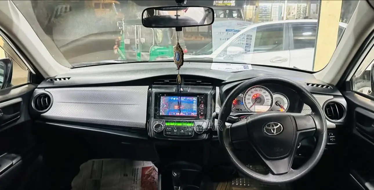 Toyota Axio X HID SELECTION 2013