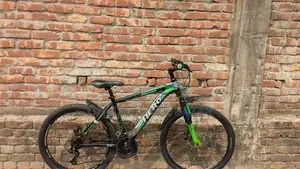 Full condition 100% gear, brake, suspension bicycle