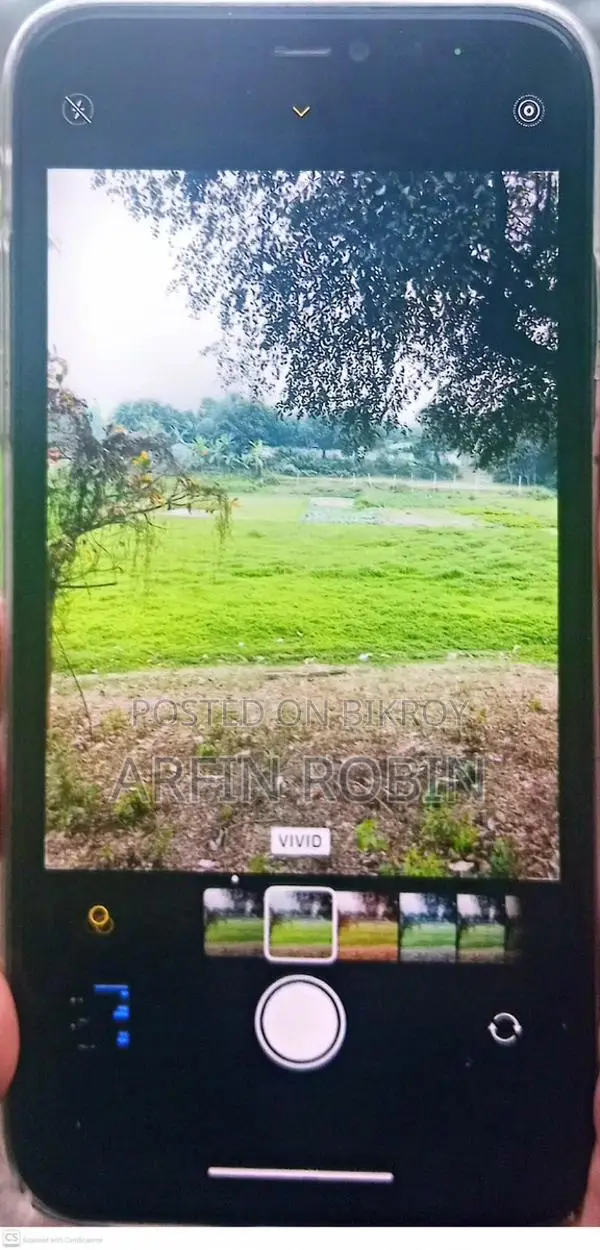 Apple iPhone 11 (Used)