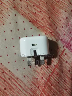 20w Adaptor (15pro Max)