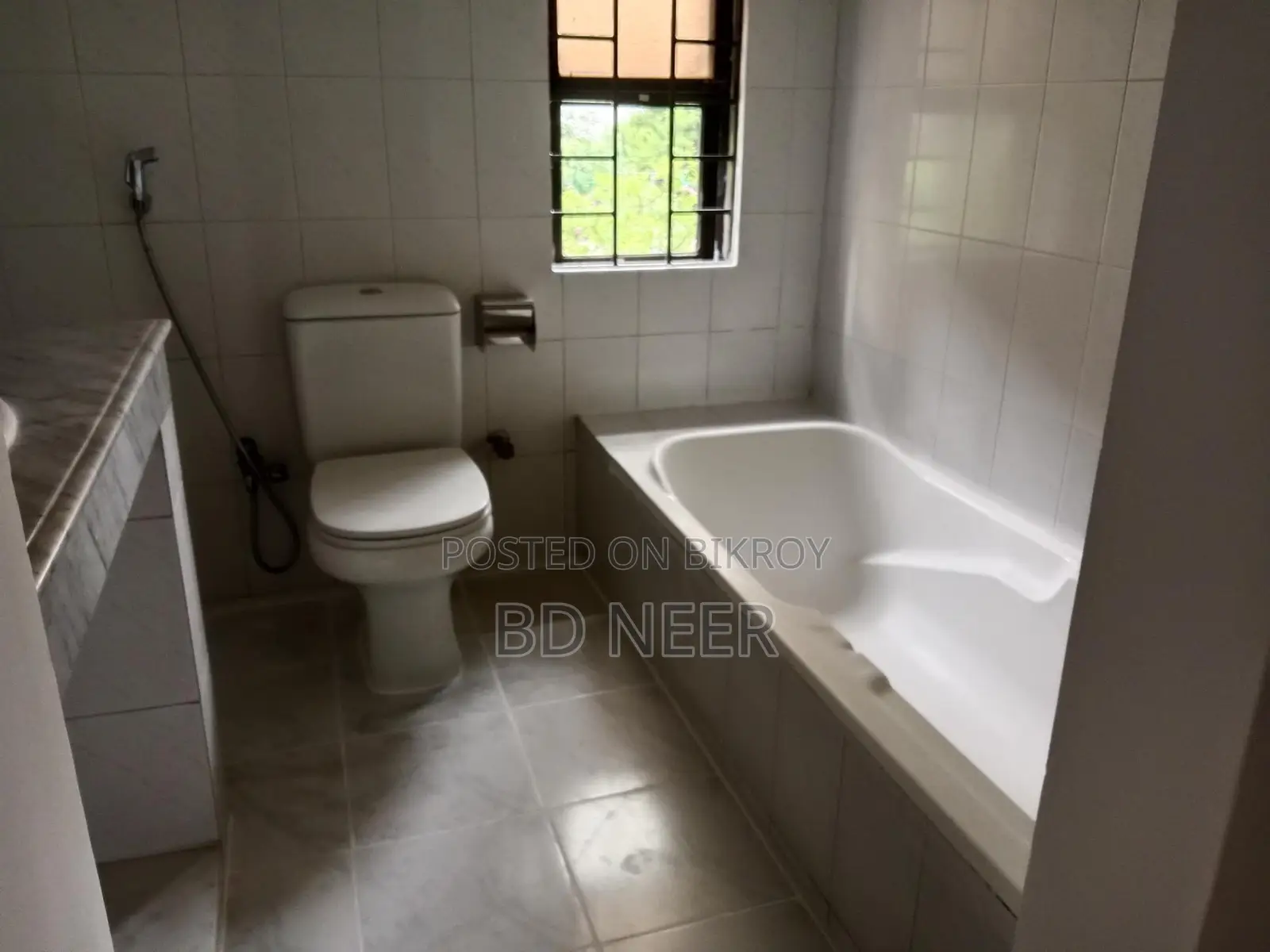2000 sft office space available in Banani