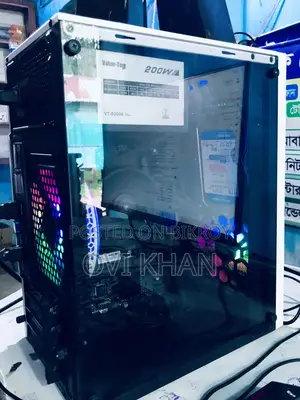 Desktop Computer 8GB AMD Ryzen 5 SSD 256GB