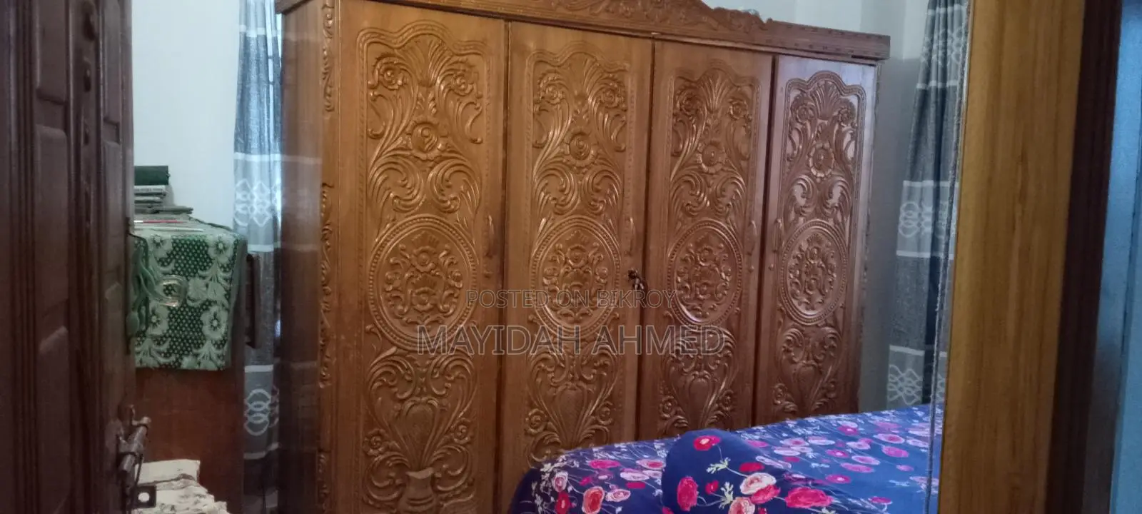 এই আলমারি টি এমার্জেন্সি বিক্রি হবে