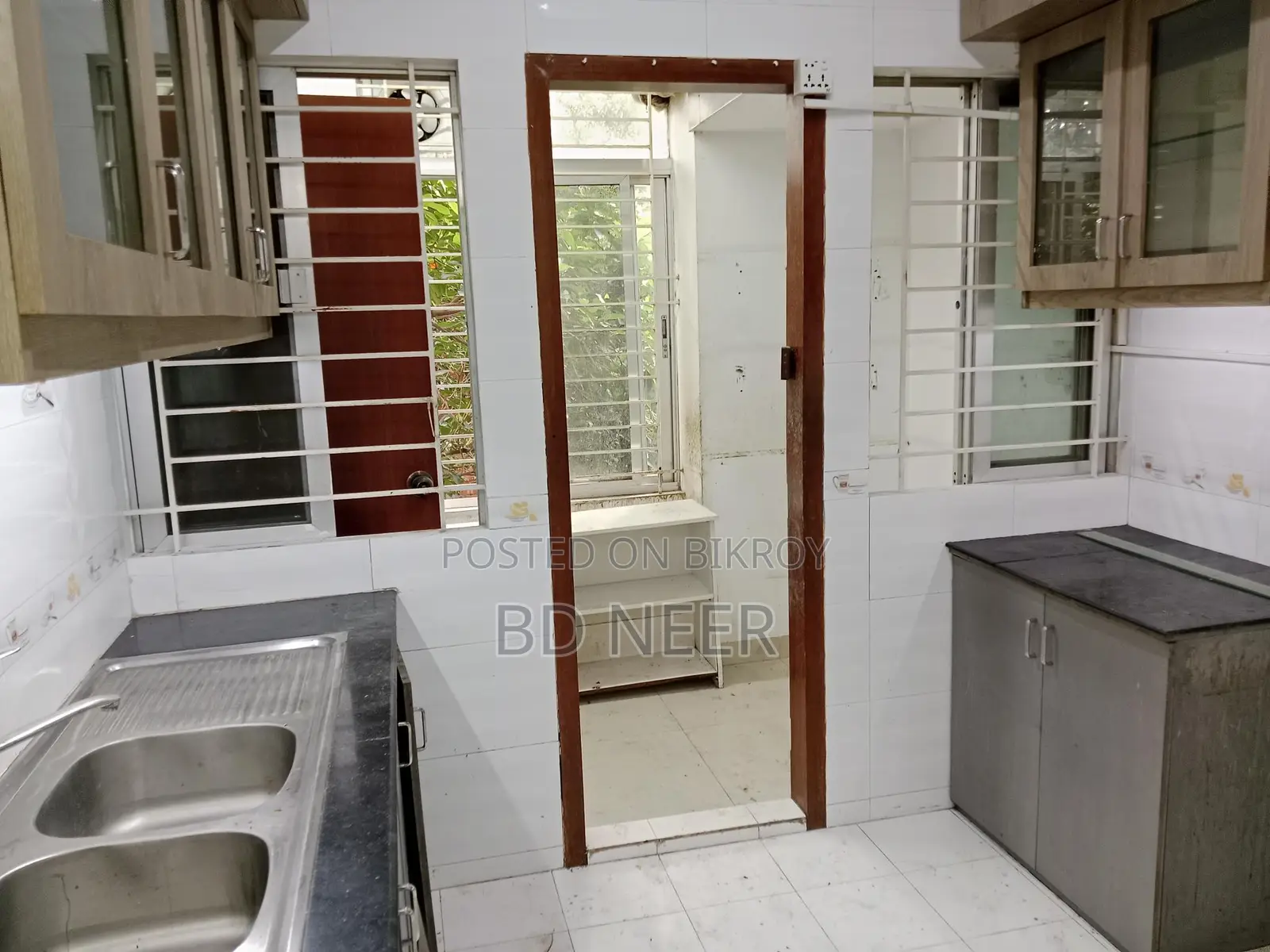 Pretty looking 4200 sft 4 Bedroom apartment available in Gulshan 2 north side