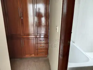nice semi furnish 3 Bed room apt rent in banani North