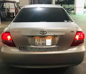 Toyota Axio X SILVER 2007