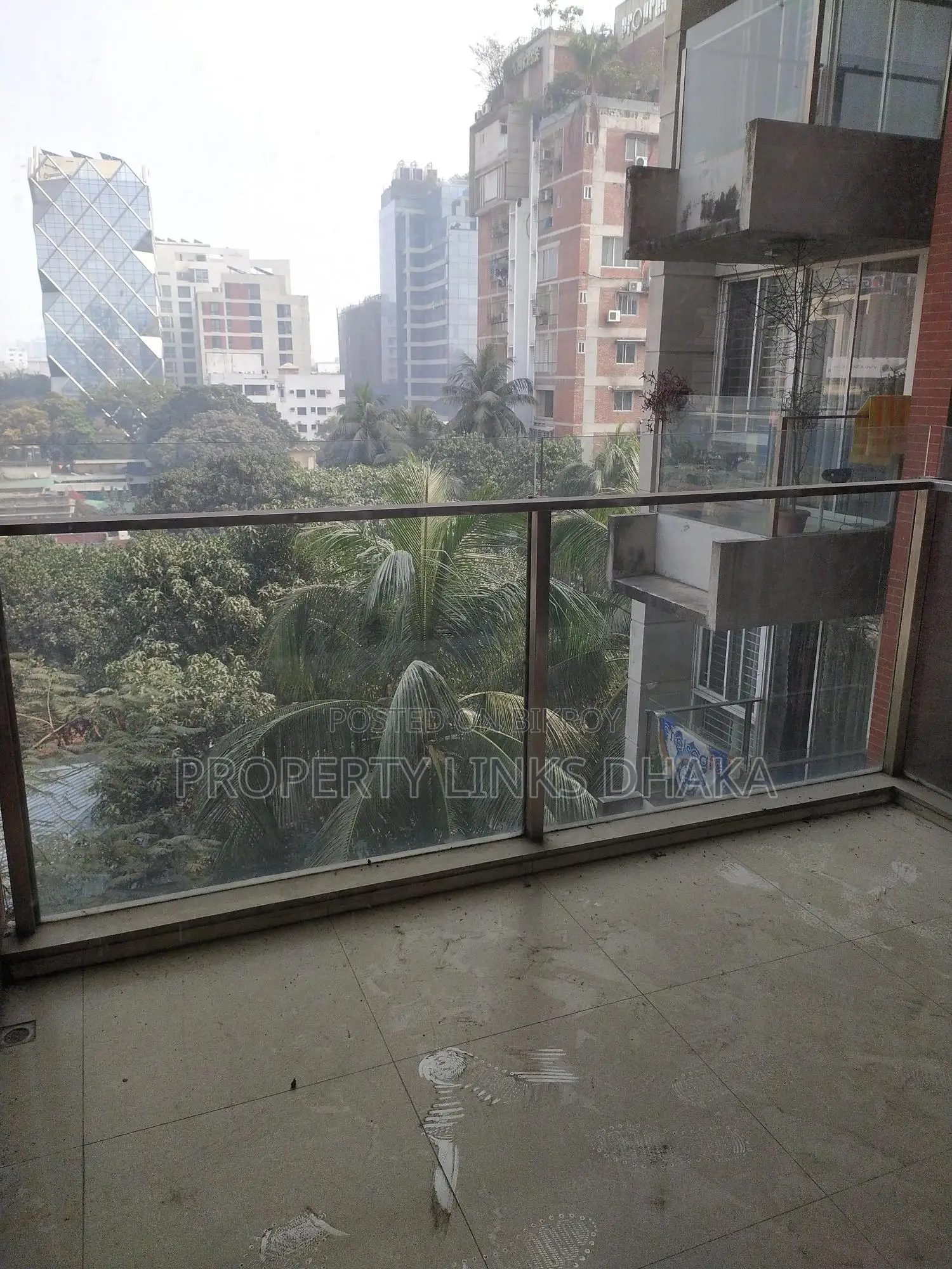 Unfurnished or Rent in Gulshan
