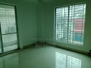 very nice 2200 sft 3 Bed room apt rent in banani
