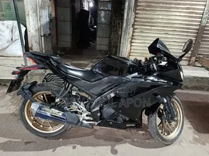 Yamaha R1 2022 Black