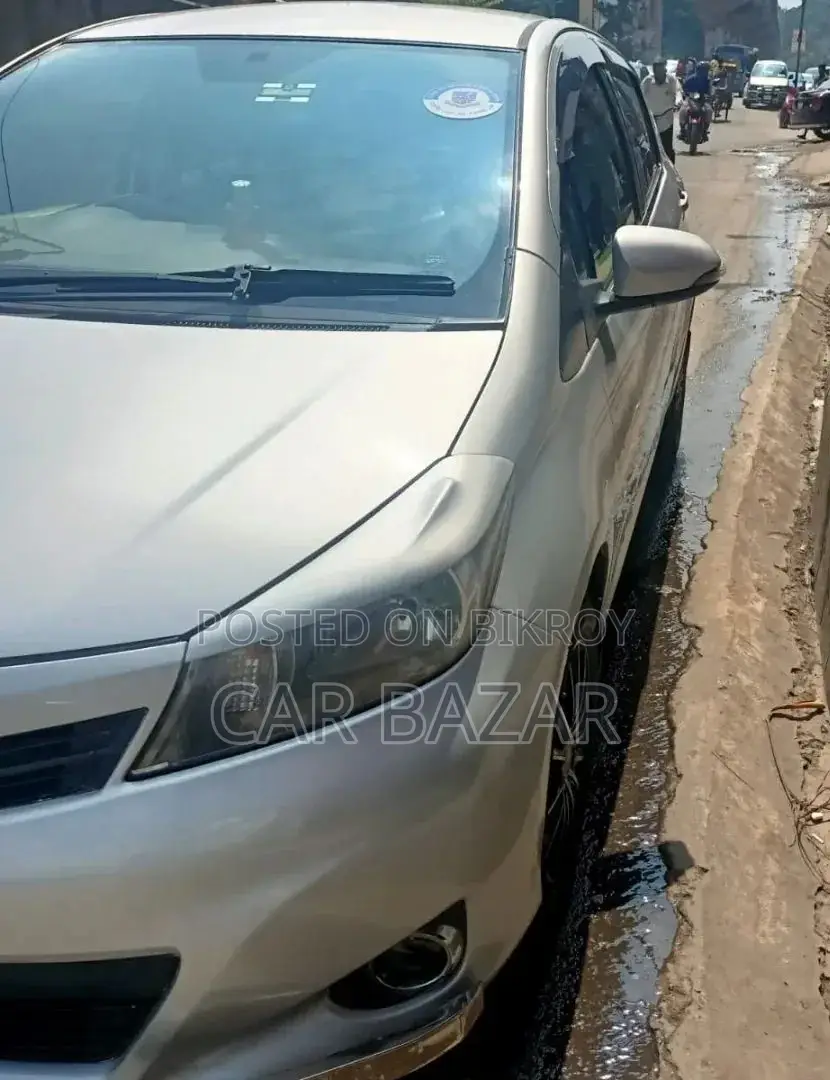 টয়োটা ভিটস ১.৫ এফডব্লিউডি ৫ডিআর ২০১২ সিলভার