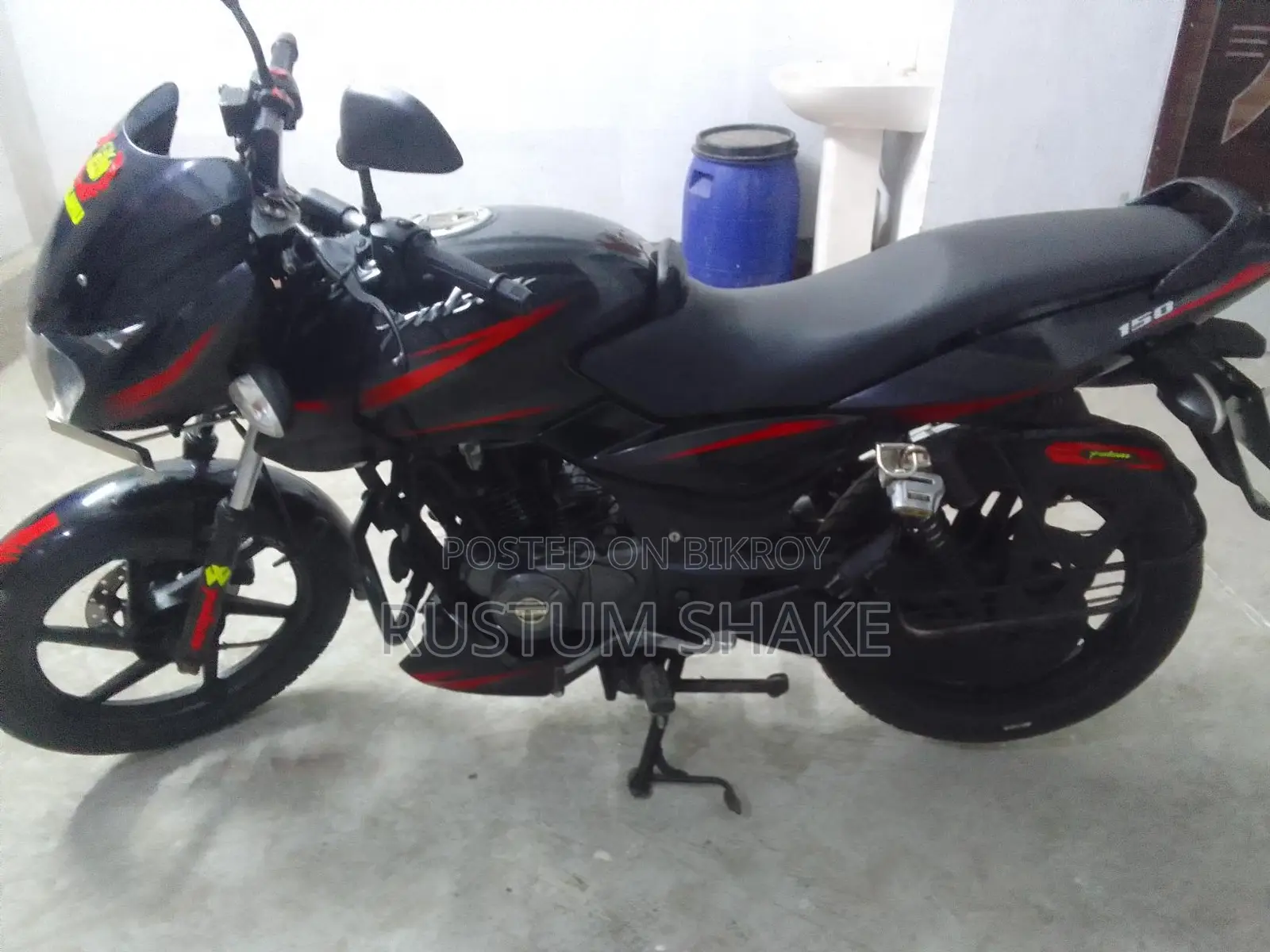 Bajaj Pulsar 150 . 2022