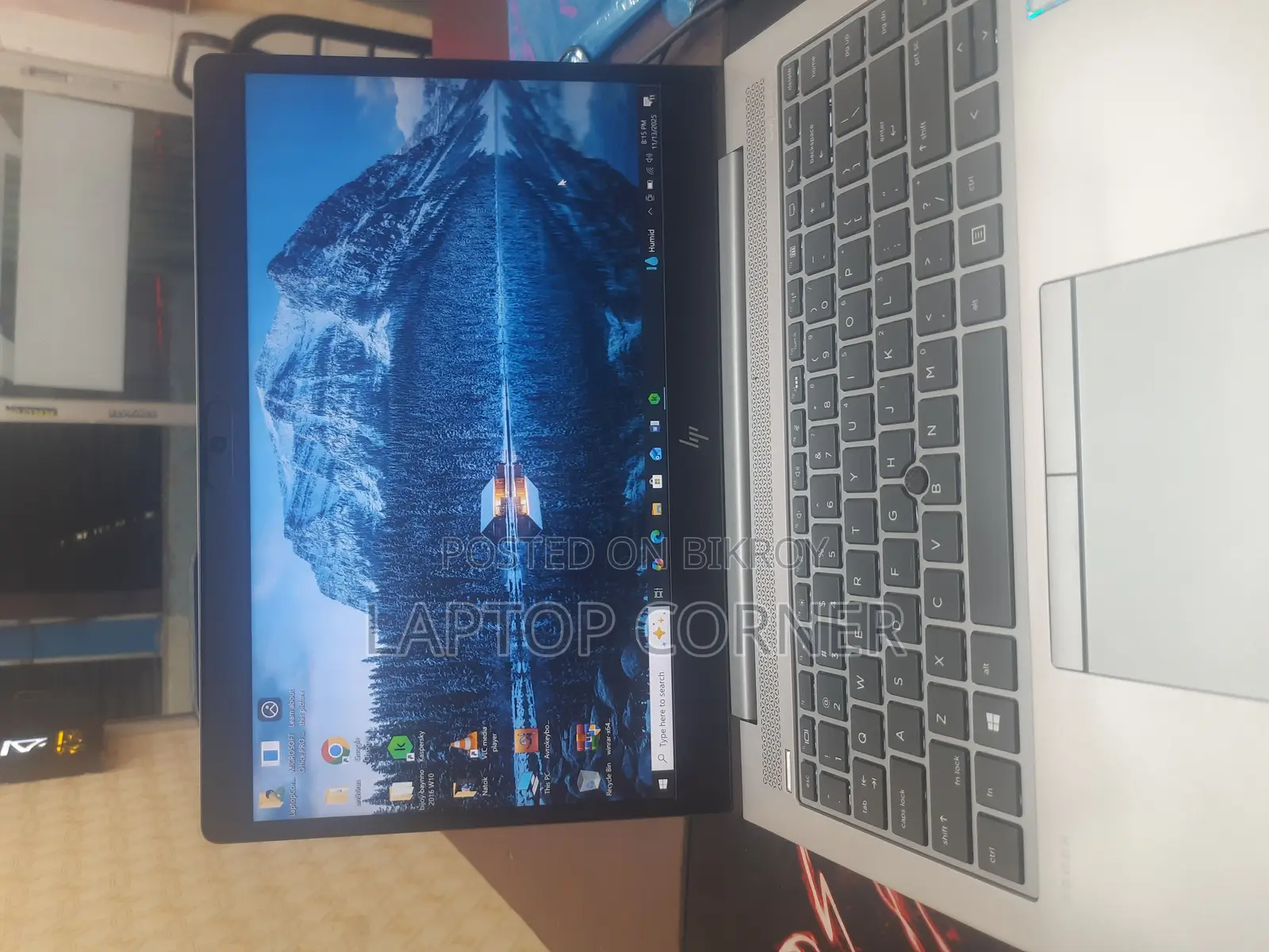 HP ZBOOK 14U G5**INTEL i5 ৮ম জেনারেশন** 256/8 GB** গ্রে কালার