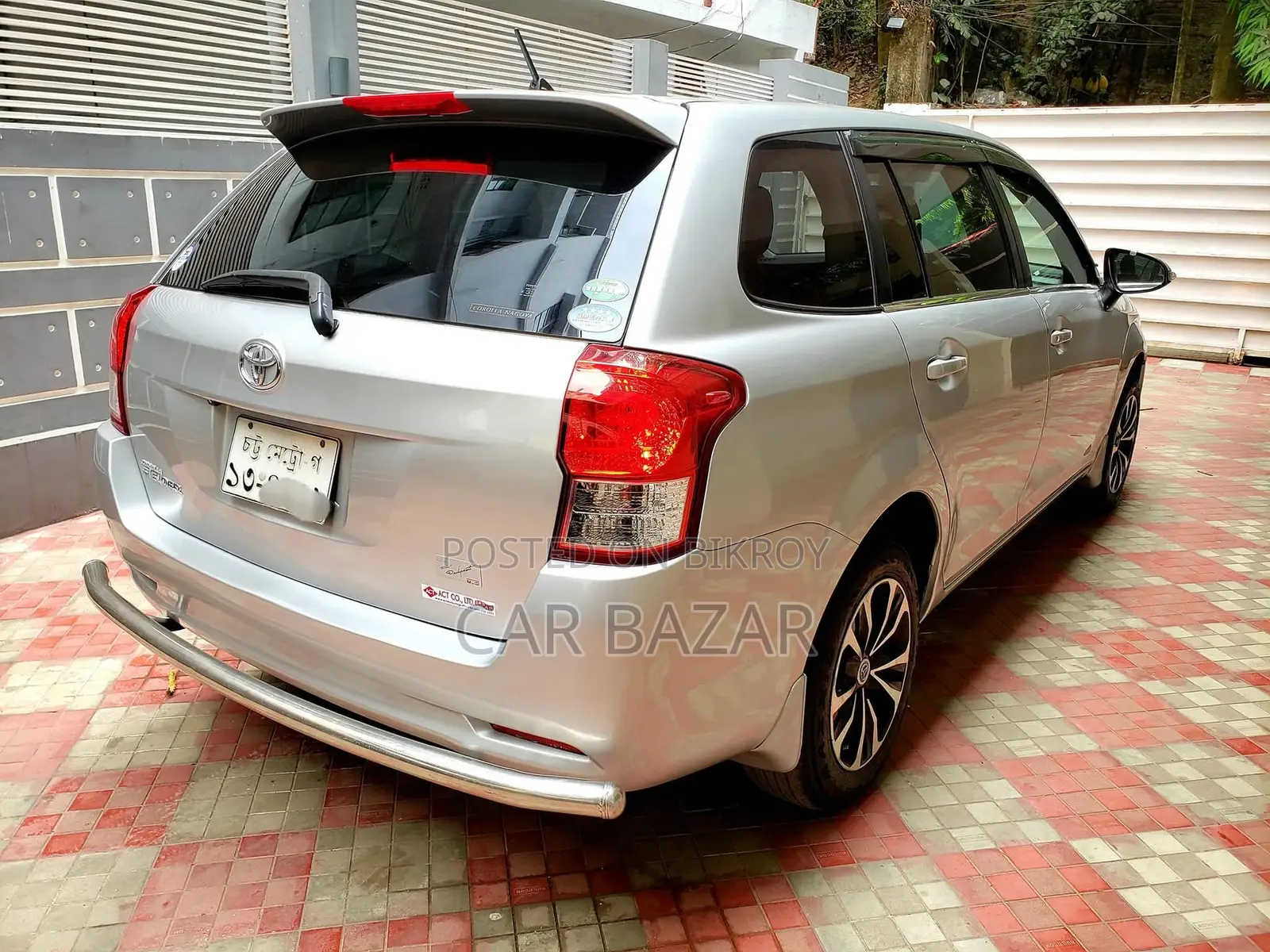 Toyota Fielder X Extremely Fresh 2012