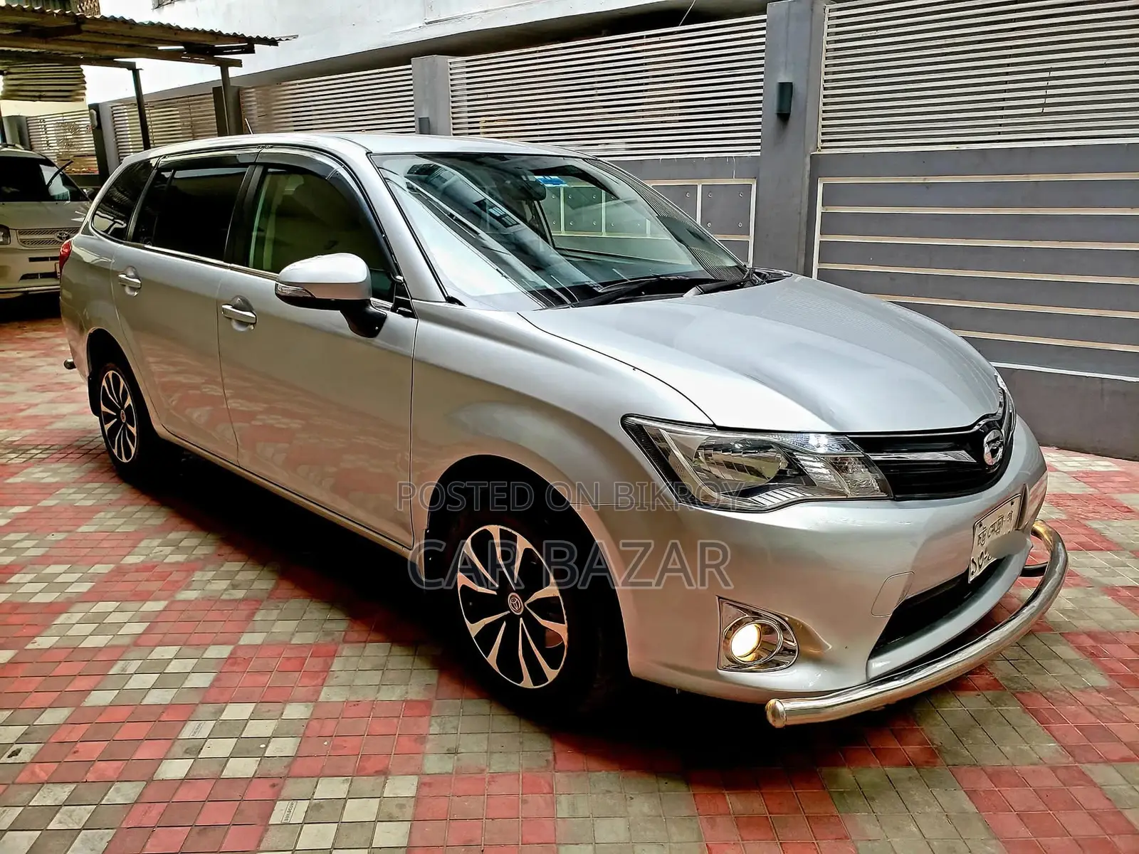 Toyota Fielder X Extremely Fresh 2012