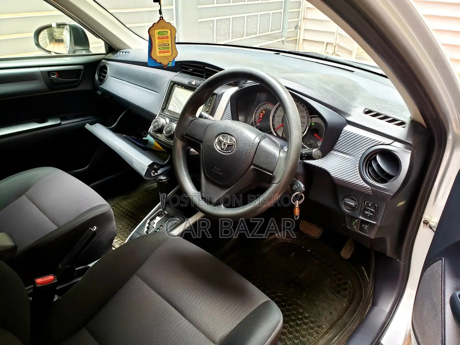 Toyota Fielder X Extremely Fresh 2012