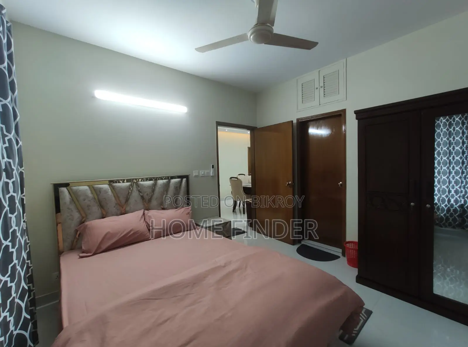2500 Sqft FULLY FURNISHED APARTMENT FOR RENT IN GULSHAN 2