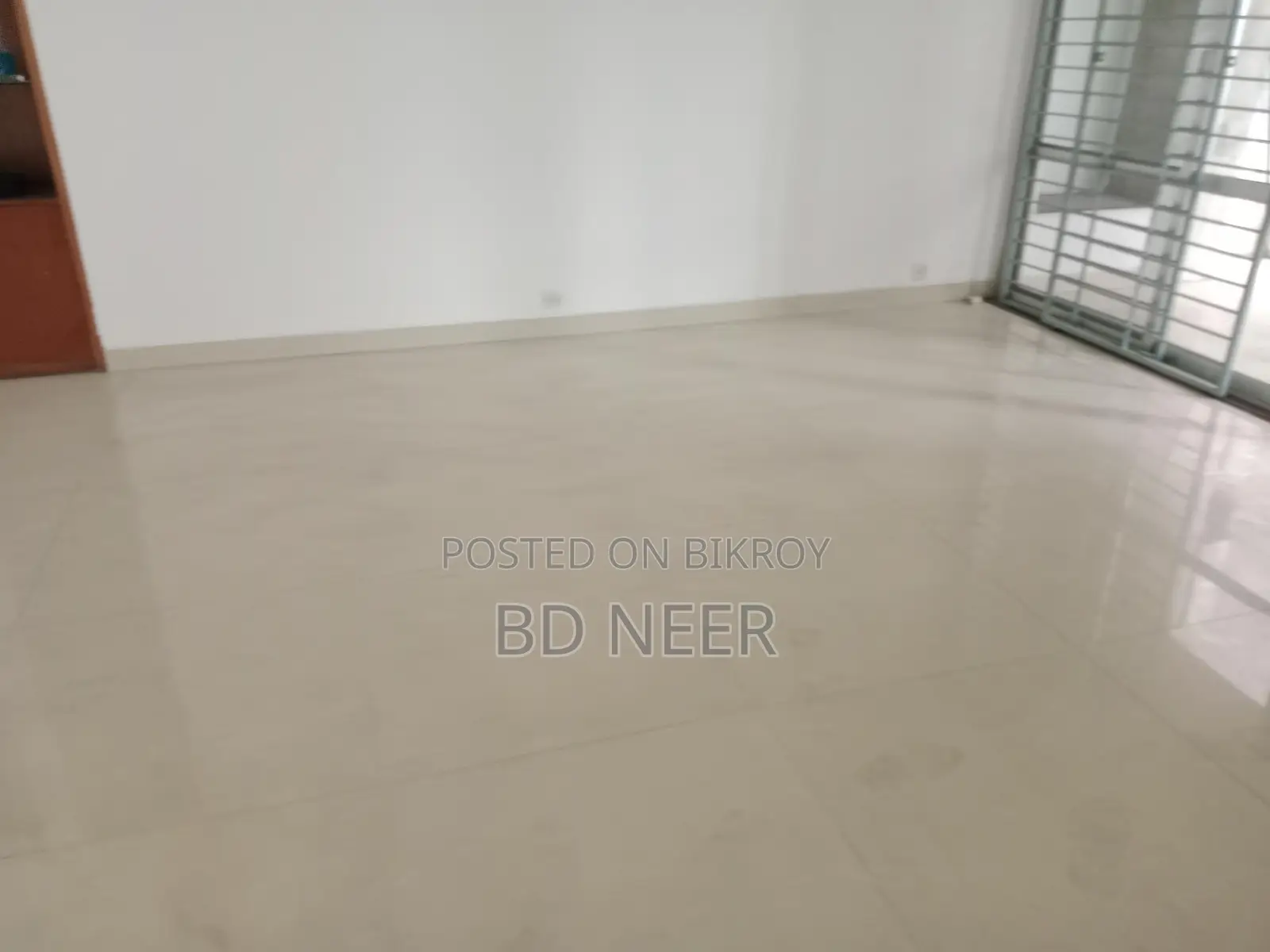 Looking so nice 2200 sft 3 Bed room apt rent in Gulshan