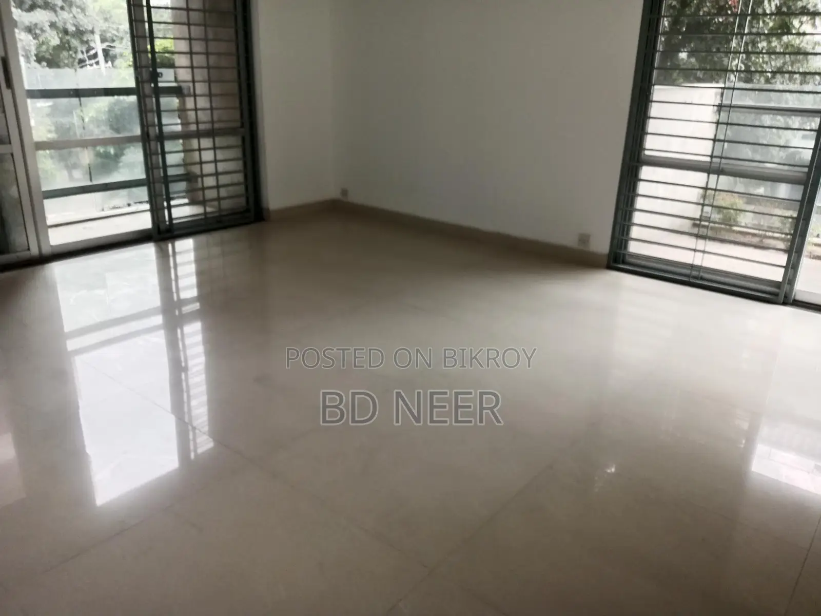 Looking so nice 2200 sft 3 Bed room apt rent in Gulshan