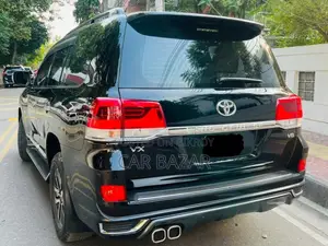 Toyota Land Cruiser 4.5 V8 VXR 2014 Black